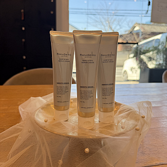 乾燥する季節にオススメハンドクリーム！！！